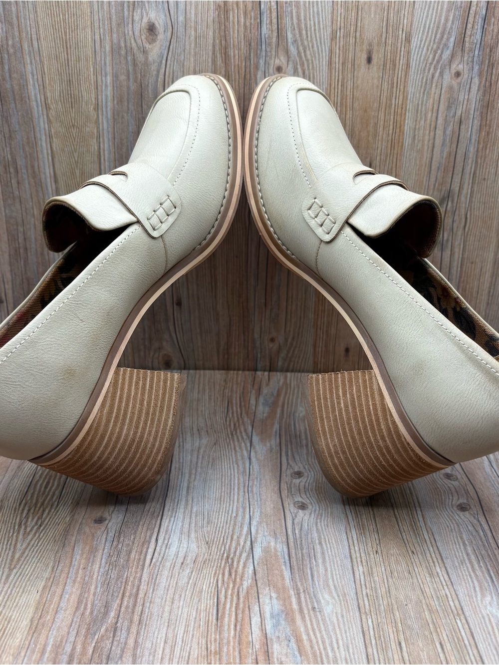 Korks Ease Womens Cream Chunky Heel Loafers Size 9 - Picture 6 of 9